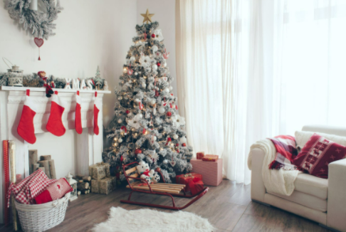 Holiday Cleaning Tips for the Decorated Home - Blog Header